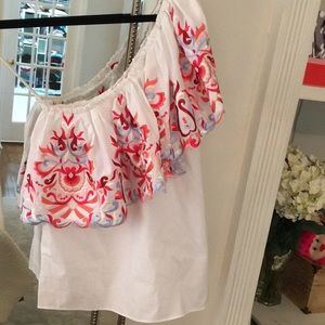 Parker 💕 NWT One Shoulder Fiesta Top 💕 Size Med